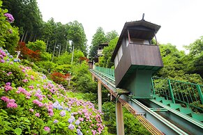 Hotel Kazurabashi