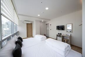 K-Guesthouse Premium Nampo 1