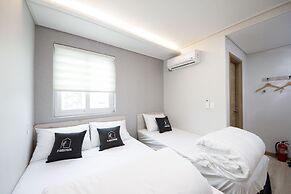 K-Guesthouse Premium Nampo 1