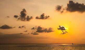 INFINITY Beach Club - Hostel