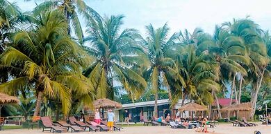 INFINITY Beach Club - Hostel