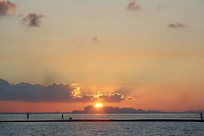 INFINITY Beach Club - Hostel