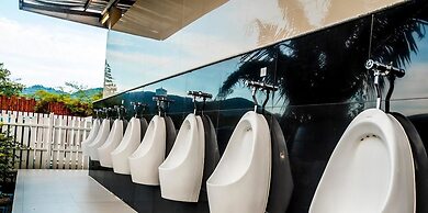 INFINITY Beach Club - Hostel