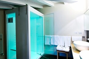Active Hotel