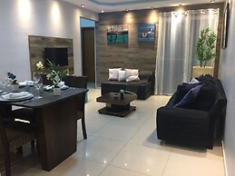 Luxuoso Apartamento com Clube Privativo