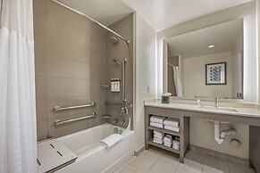 Hyatt House Irvine/John Wayne Airport