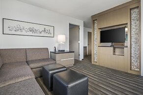 Hyatt House Irvine/John Wayne Airport