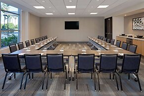 Hyatt House Irvine/John Wayne Airport