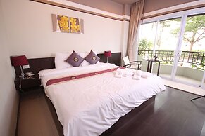 Narakul Resort Hotel