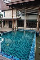 Narakul Resort Hotel