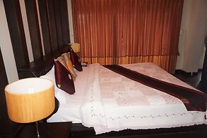 Narakul Resort Hotel