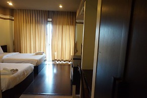 Narakul Resort Hotel