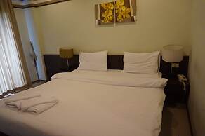 Narakul Resort Hotel