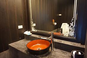 Narakul Resort Hotel