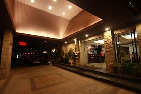 Narakul Resort Hotel