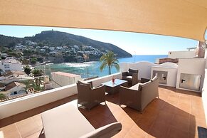 Luxury Penthouse Guatipiti