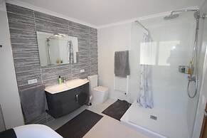 Luxury Penthouse Guatipiti