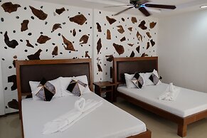 Sundown Resort and Austrian Pension House