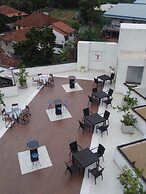 Saninro Hotel Ragama