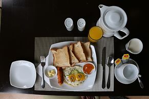 Saninro Hotel Ragama