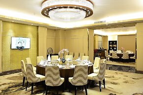 Longjiang Country Garden Phoenix Hotel