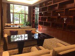 Longjiang Country Garden Phoenix Hotel