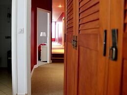 Hôtel les Aubépines