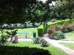 Hôtel les Aubépines