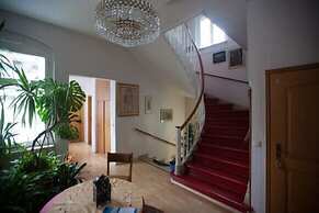 Hotel  Vesta