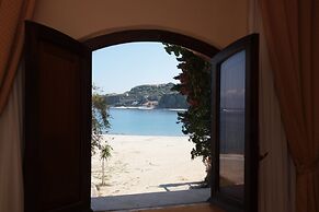 Baia delle Sirene Beach Resort