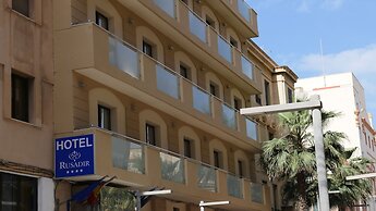 Hotel Rusadir
