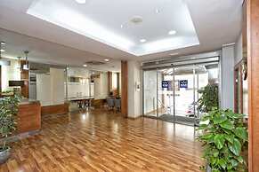 Hotel Rusadir