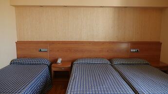 Hotel Rusadir