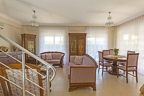 Paradise Town Villa Orchard