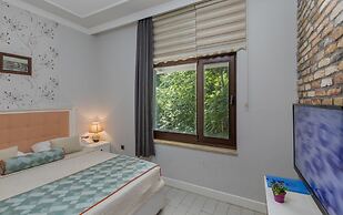 Delight Deluxe Aparts