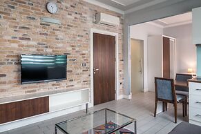 Delight Deluxe Aparts