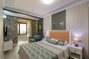 Delight Deluxe Aparts