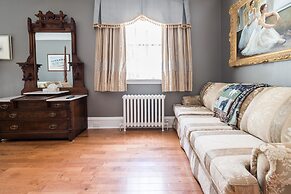 Monroe House Executive Suites