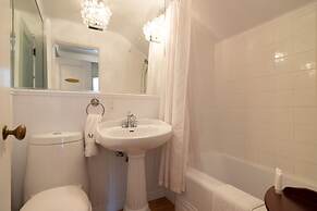 Monroe House Executive Suites