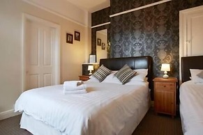 Number 34 Bed and Breakfast