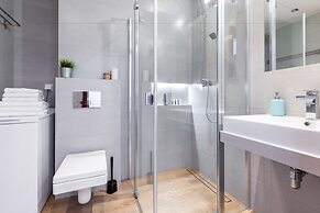 Friendhouse Apartments - Train Station Area