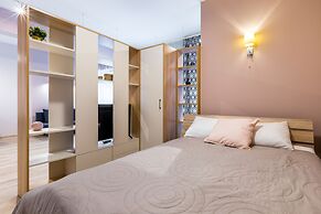 Friendhouse Apartments - Train Station Area