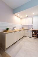 Friendhouse Apartments - Train Station Area