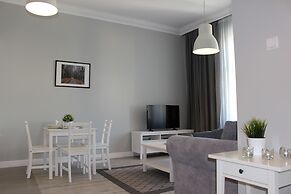 Friendhouse Apartments - Train Station Area