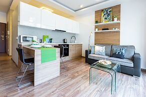 Friendhouse Apartments - Train Station Area