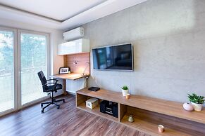 Friendhouse Apartments - Train Station Area