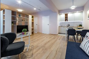 Friendhouse Apartments - Train Station Area