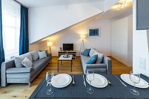 Friendhouse Apartments - Train Station Area