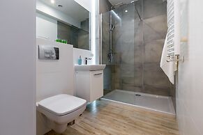 Friendhouse Apartments - Train Station Area