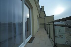 Friendhouse Apartments - Train Station Area